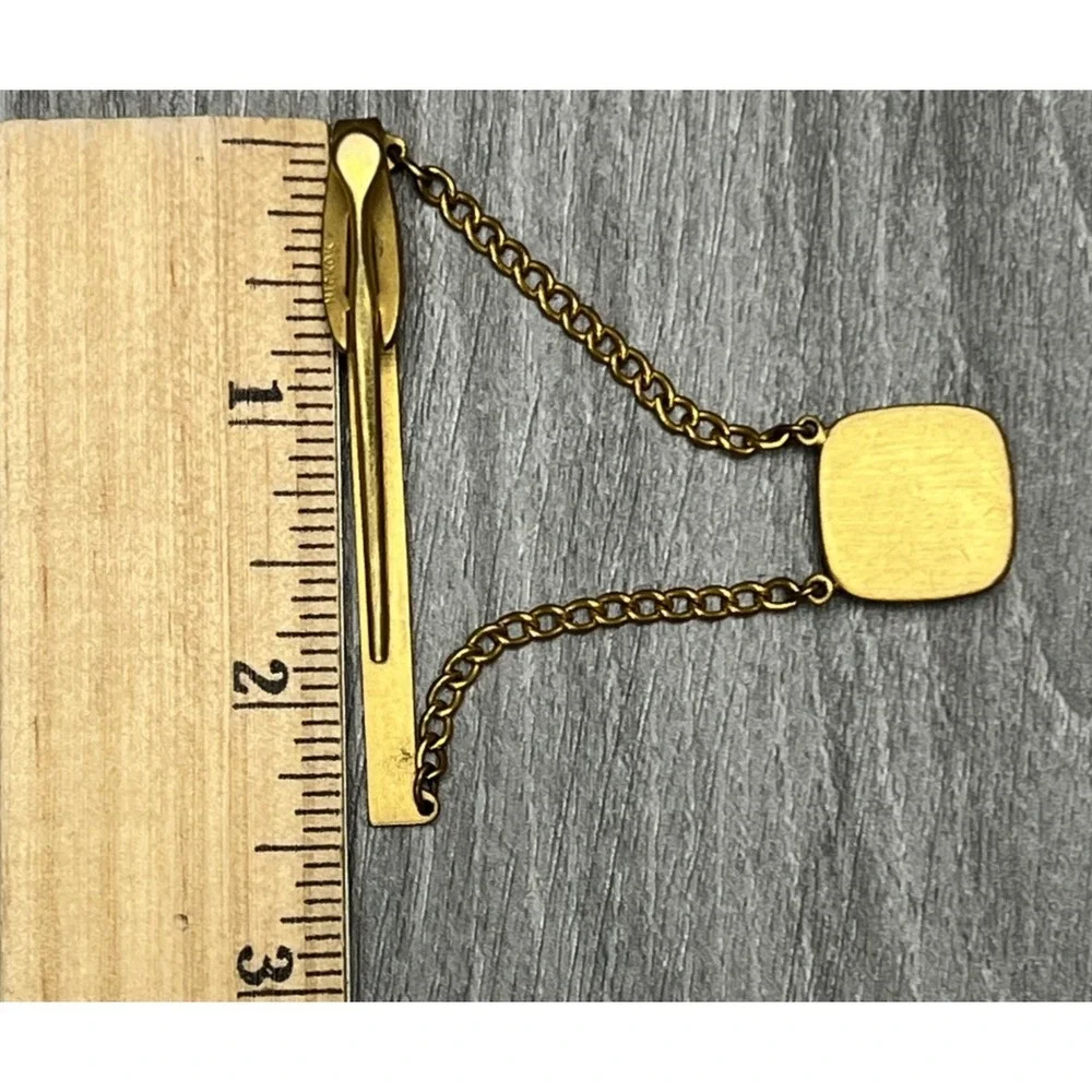 Vintage Hickok Gold Tone Tie Clasp Chain Bar Wolf Head Enamel Men's Jewelry